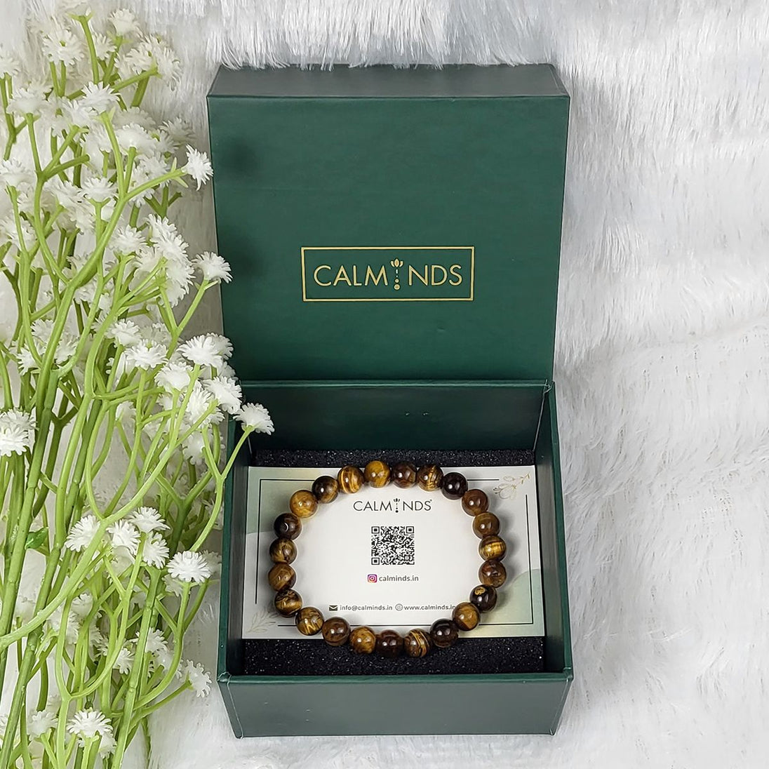 Tiger Eye Crystal Bracelet inside Green Box | Calminds