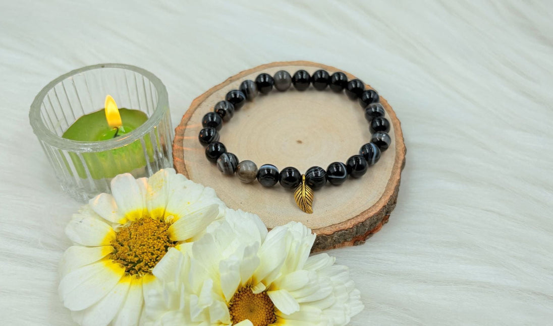 Natural Hakik Sulemani Bracelet with flowers by calminds