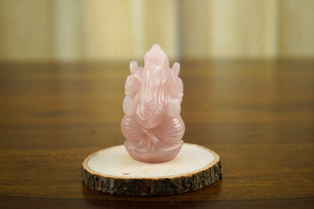 rose quartz ganesha idol figurine by Calminds
