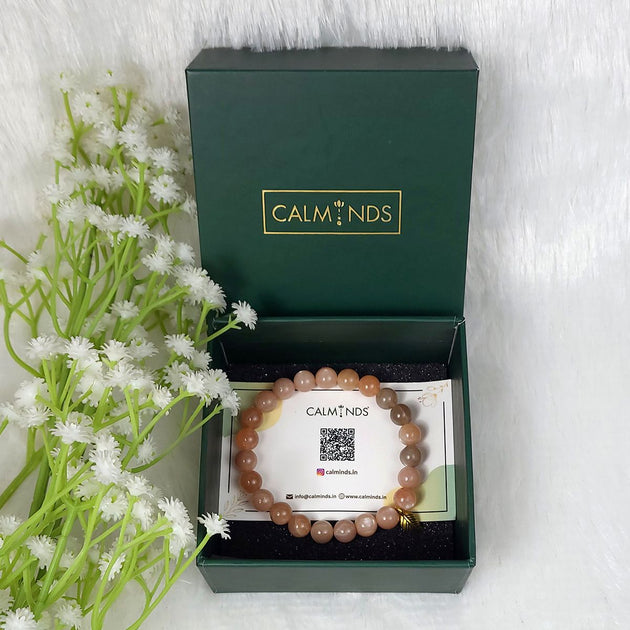 Natural Sunstone Bracelet inside Calminds Box