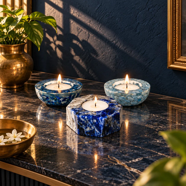 Calm Blue Diya Set with sodalite, angelite and kyanite crystal candle holders – what's inside