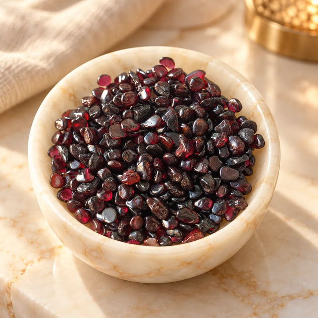 Garnet crystal chips product view