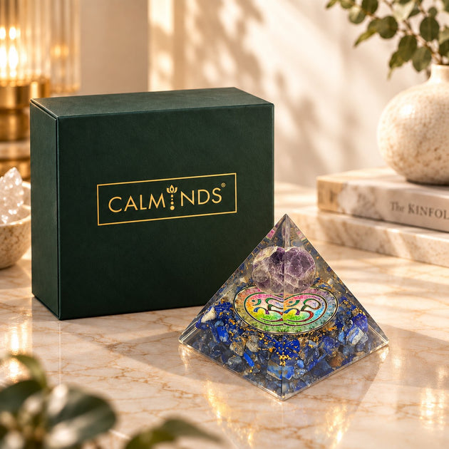 Lapis Lazuli Orgonite Pyramid – product image
